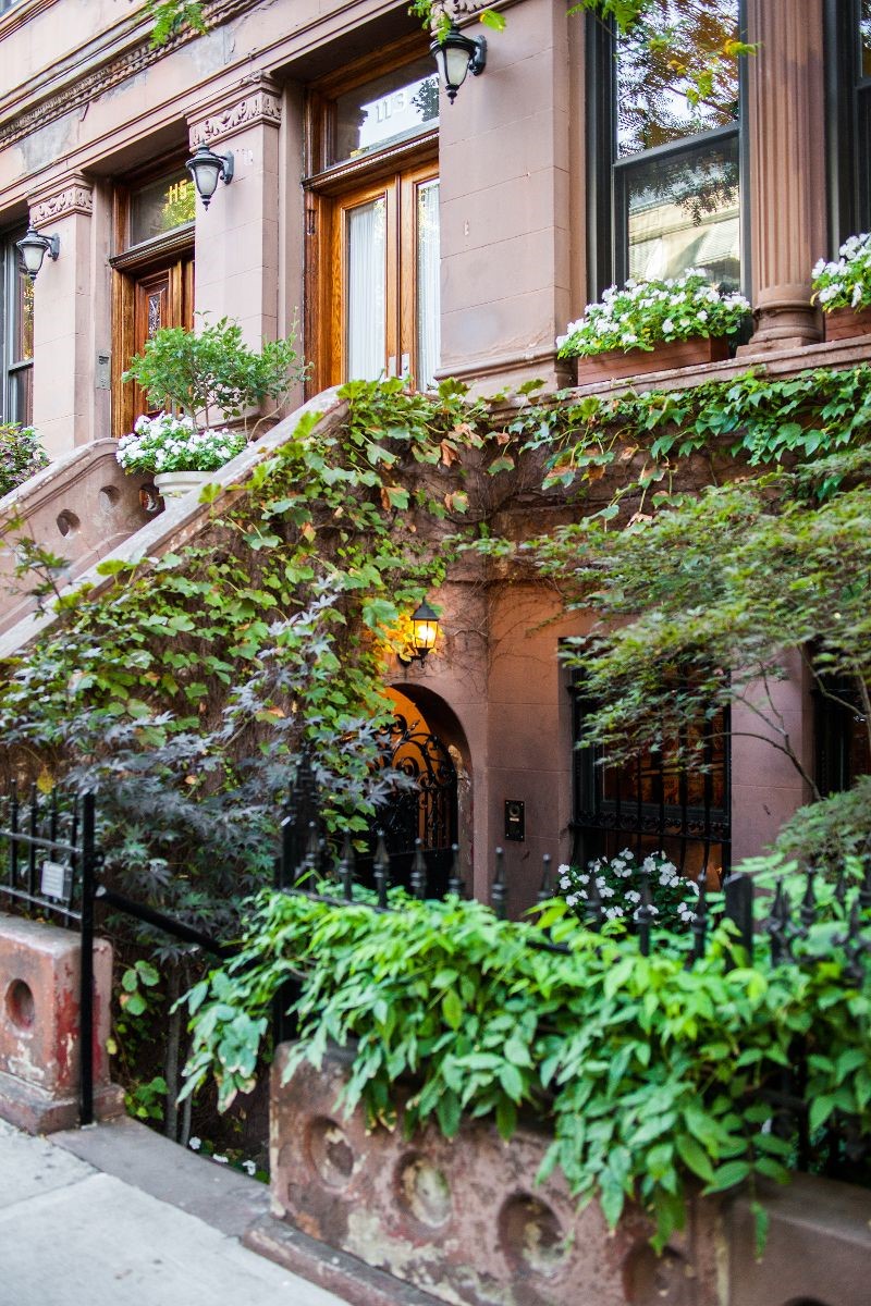 Harlem Hideaway Garden Apartment - Photo 2