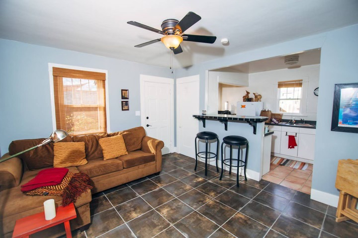 1 bedroom Beach Cottage - Photo 3