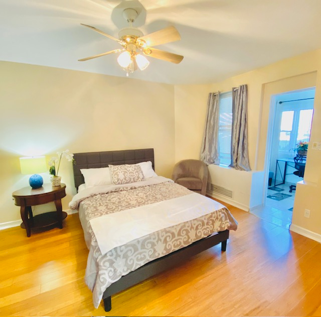 Spacious  Private 2 Bedroom Rental in Brooklyn - Photo 12