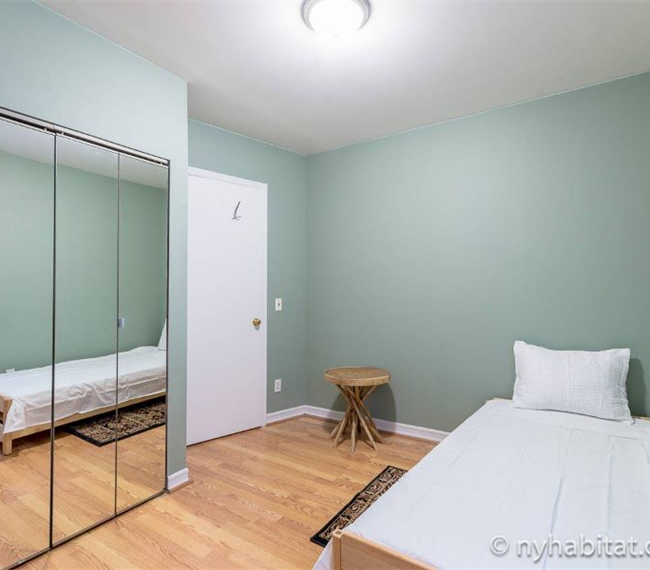 Spacious Private 2 Bedroom Rental in Brooklyn - Photo 4