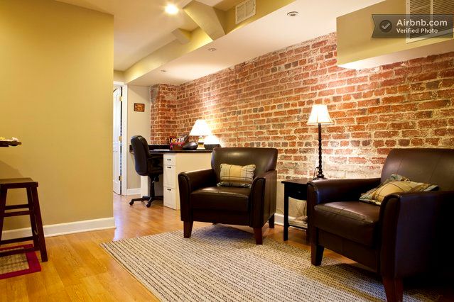Capitol Hill English Basement - Photo 9