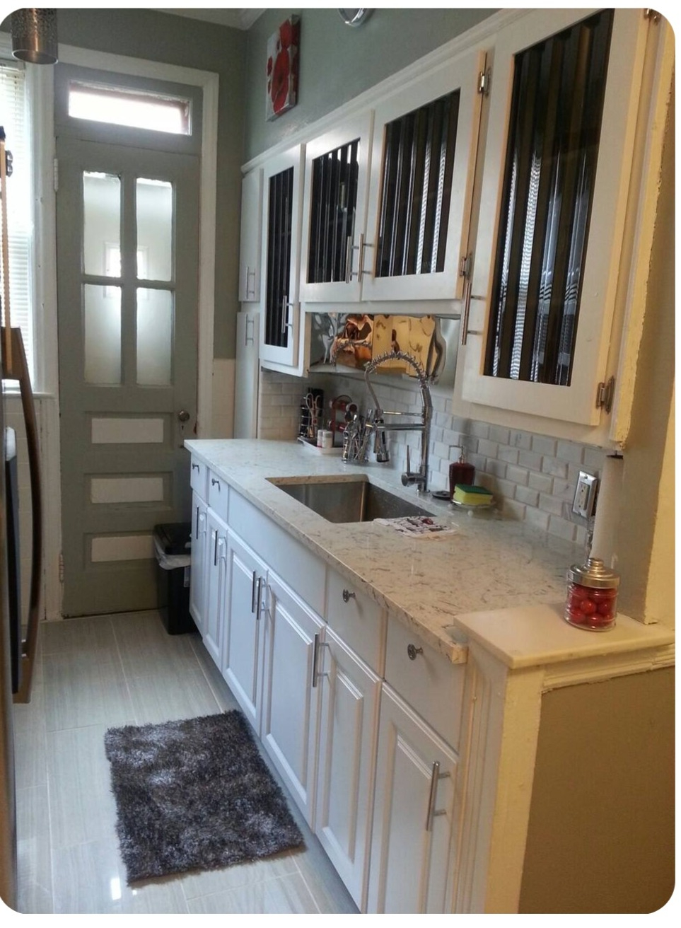 Spacious Apt Near Brookdale Hospital - Photo 4