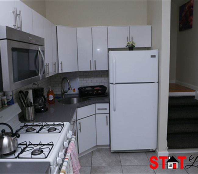 Far Rockaway Housing for Medical Professionals - Photo 4