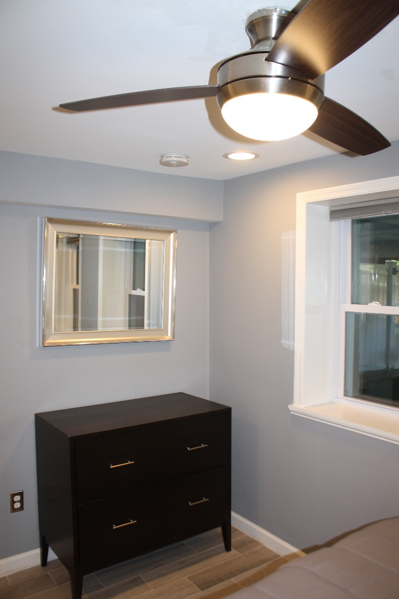 Renovated Fully Furnished English Basement in Mount Pleasant - Photo 11