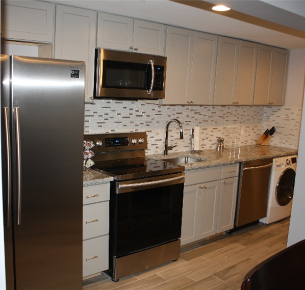 Renovated Fully Furnished English Basement in Mount Pleasant - Photo 2