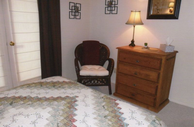 Nice Condo Near Plaza - Photo 6