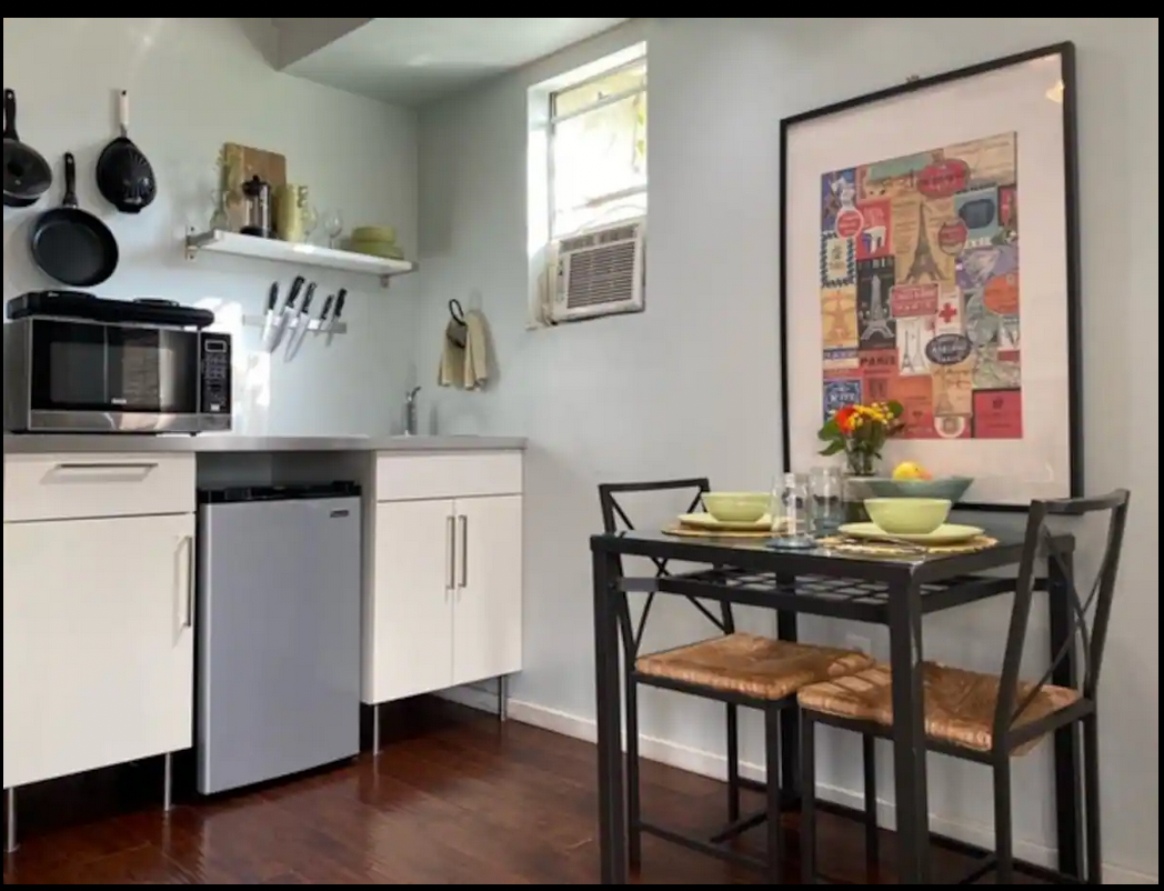 Cozy Culver City Studio Guesthouse With Shared Yard - Photo 6