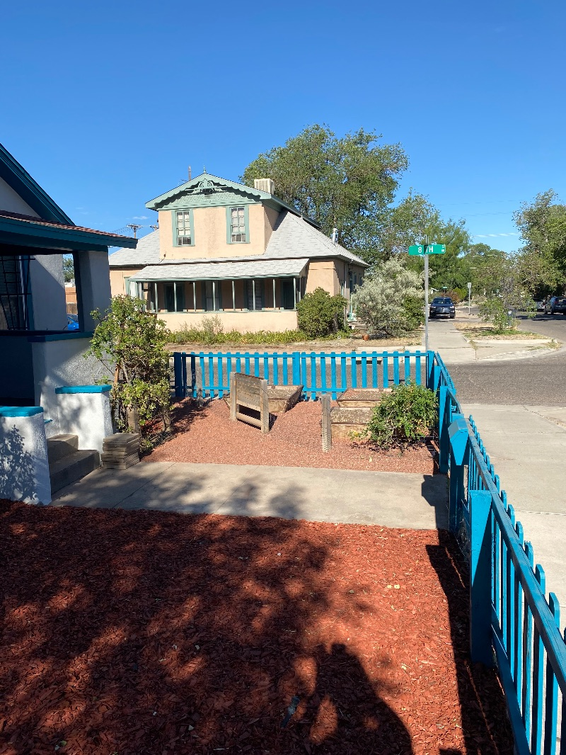 Cozy 2 Bedroom House In Downtown Albuquerque - Photo 6