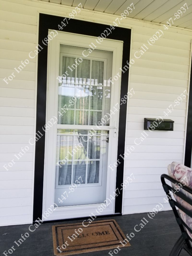 Quiet, Safe, Cozy, W/D -  600 sq ft Apt 1 - 1st fl - Photo 3