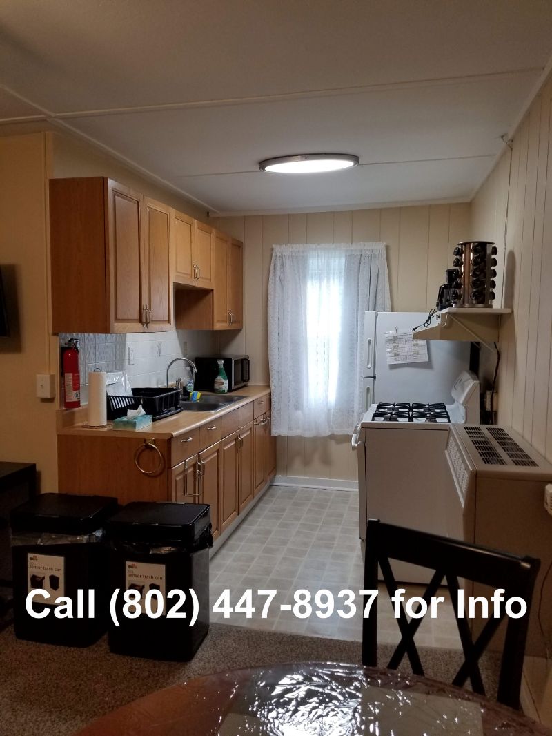 Quiet, Safe, Cozy, W/D - 600 sq ft Apt 1 - 1st fl - Photo 4
