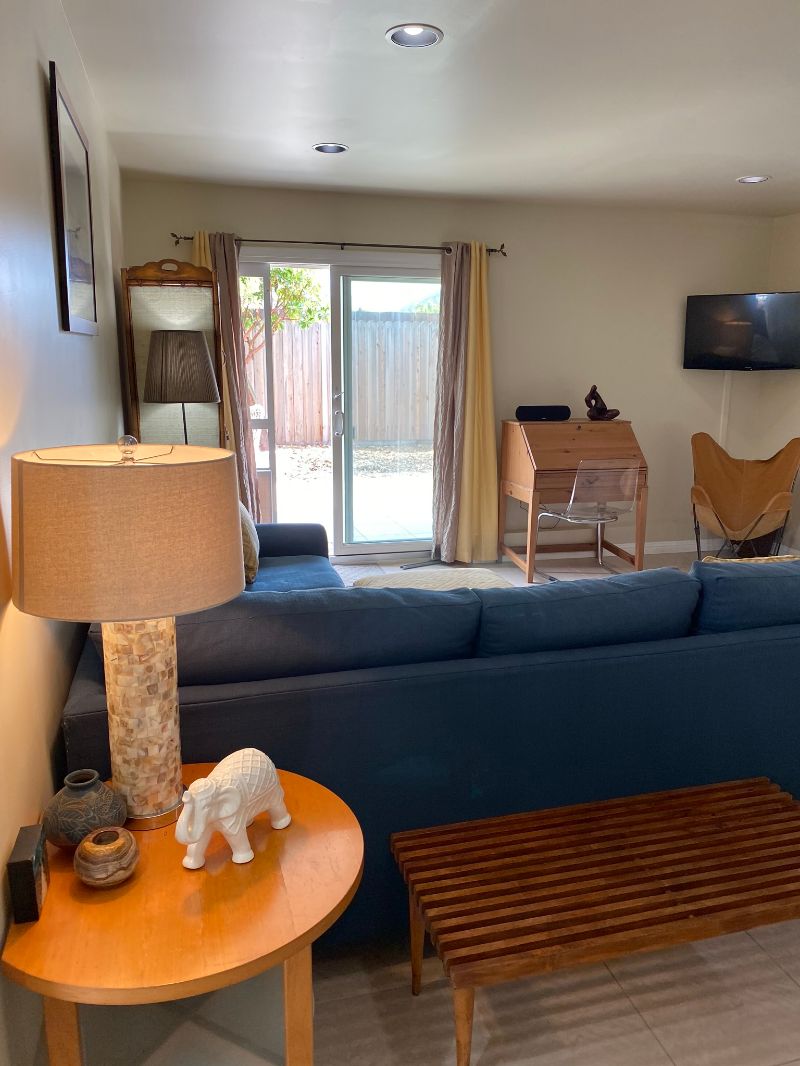 Pacifica Beach Apartments - Photo 2