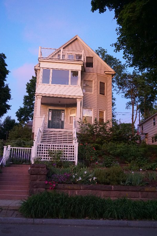 SPACIOUS 2 BEDROOM APT, NEW HAVEN