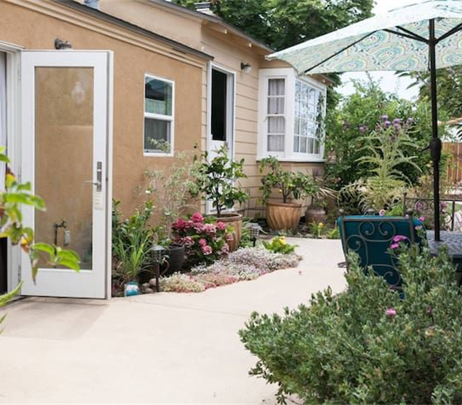 Garden Guesthouse with Pool - Photo 2