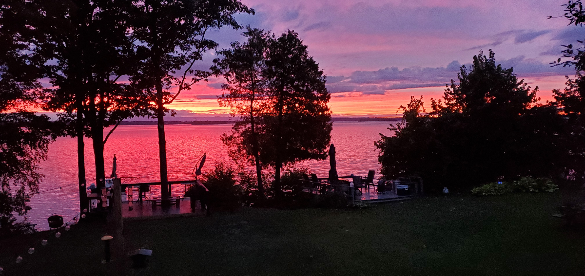 2 bedroom apartment  on Lake Champlain - Photo 9