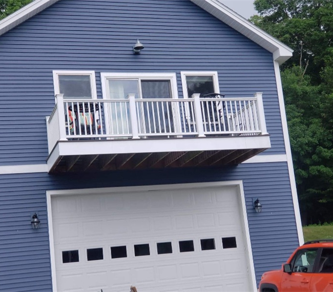 2 bedroom apartment  on Lake Champlain - Photo 2