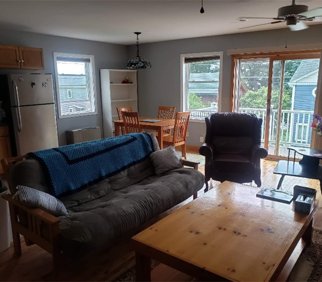 2 bedroom apartment  on Lake Champlain - Photo 6