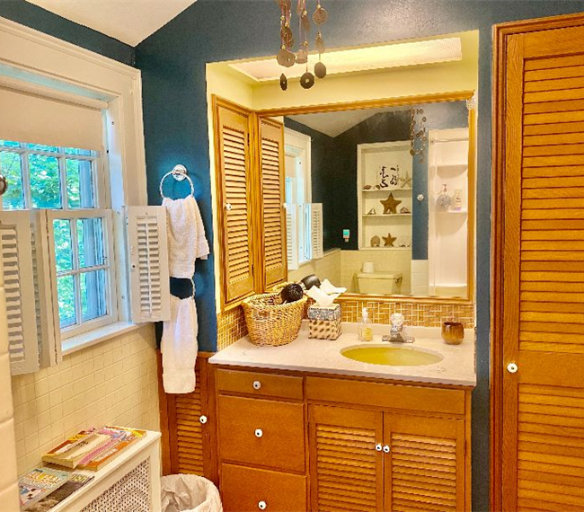 Artful Lodging & Retreats 2nd Floor 3 Bedroom Apt. - Photo 6