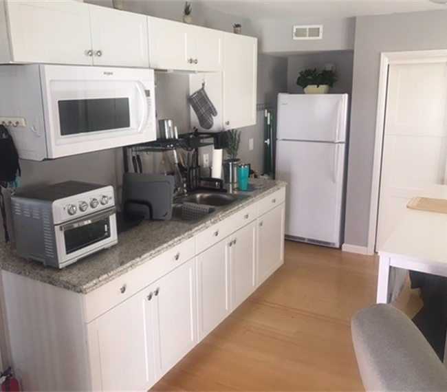 New University City Furnished Studio! - Photo 6