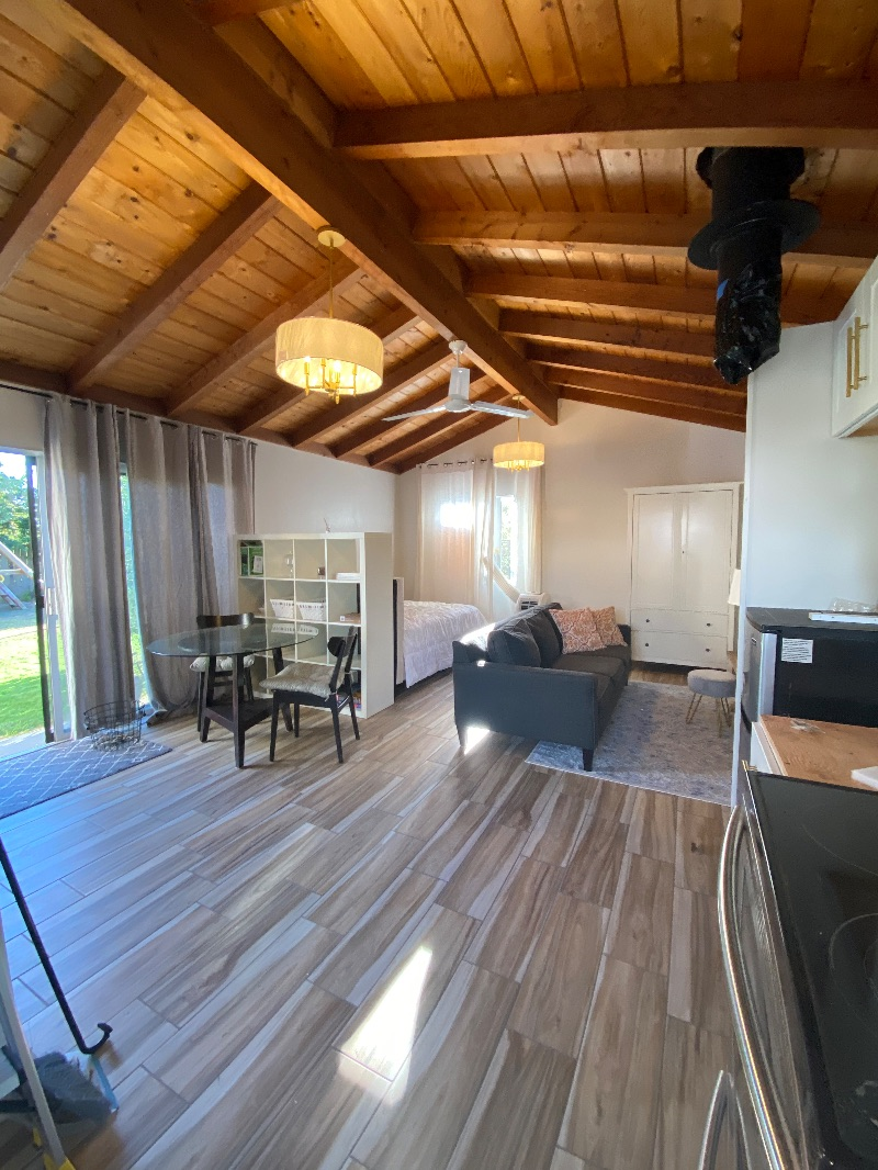 The Cottage - Private, Updated, AC - Photo 2