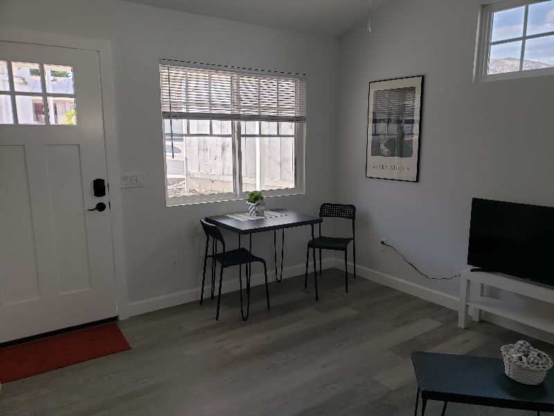 Relaxing and Peaceful newly constructed Cottage - Photo 4