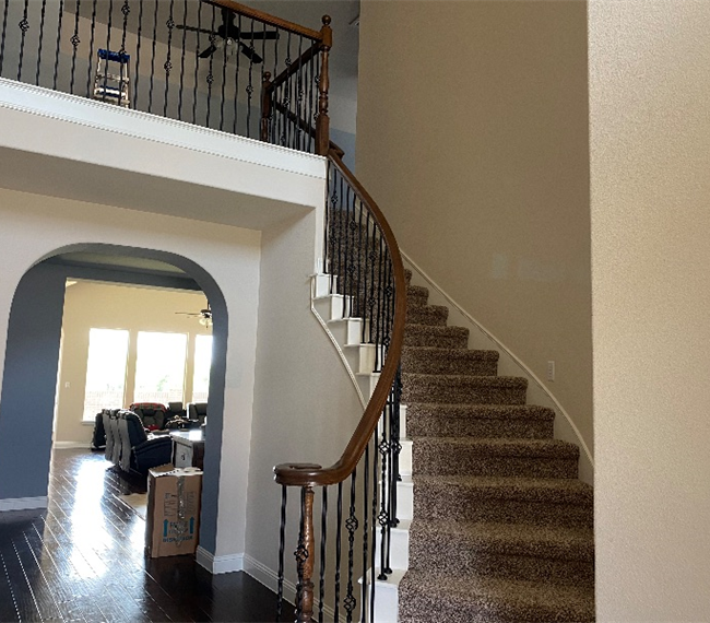 Large house with plenty of space. - Photo 3