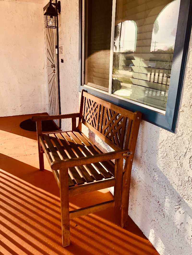 LA Beautiful Spanish Home - Photo 3