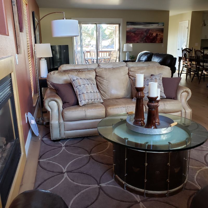 Beautiful 3 Bedroom home close to NAU in Ponderosa Trails - Photo 3