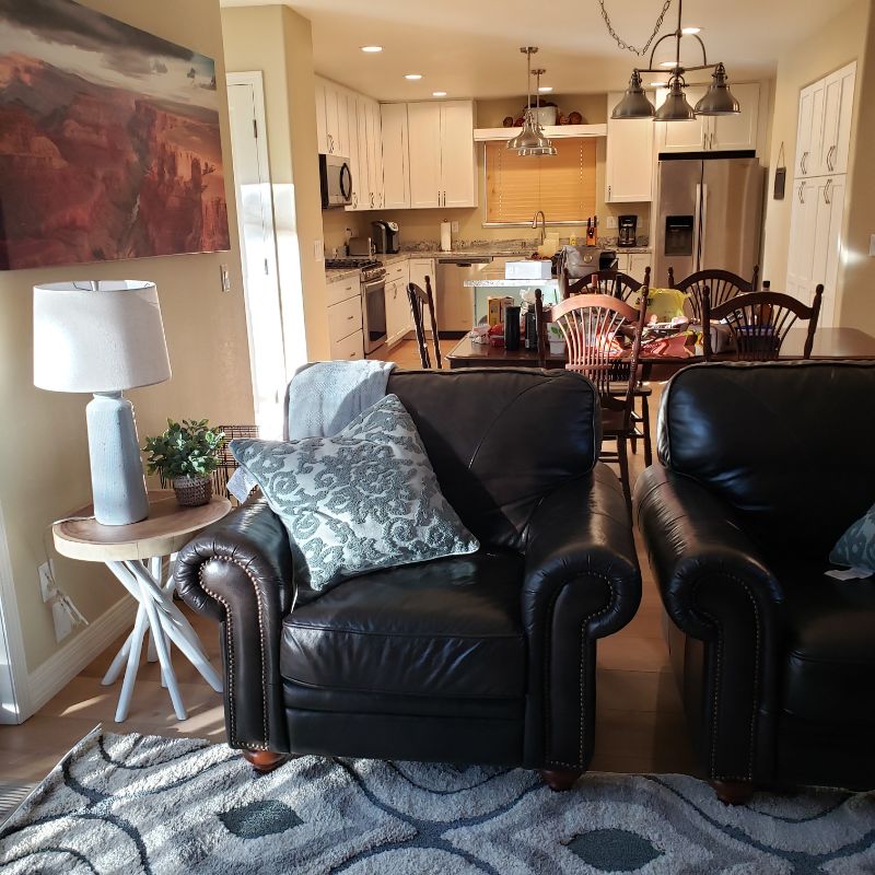 Beautiful 3 Bedroom home close to NAU in Ponderosa Trails - Photo 4