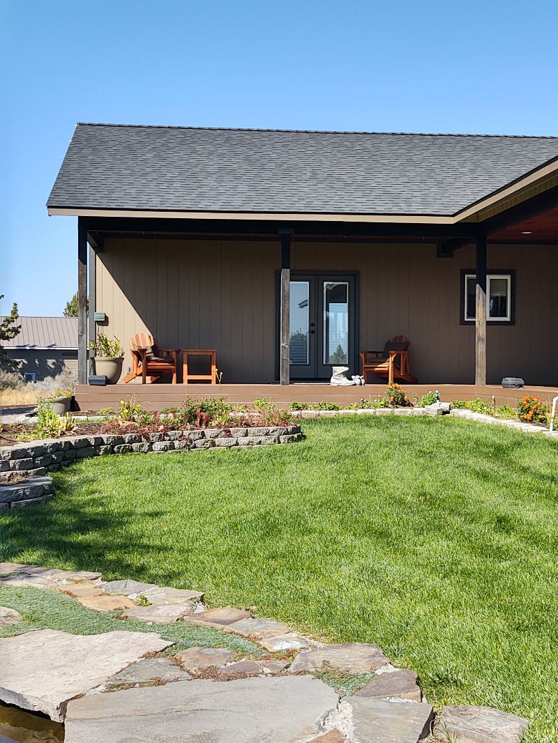 1000 sq. ft. guest house , Quiet, country, fully furnished one bedroom , located in SE BEND - Photo 2