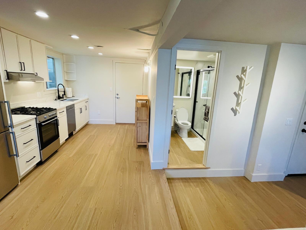 Cole Valley 1 Bedroom - Photo 5
