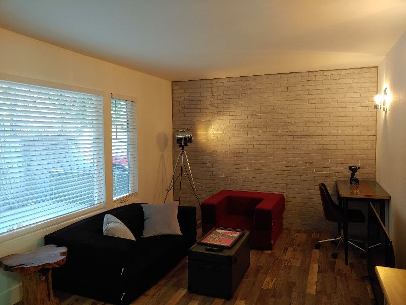 Bachelor Pad -1