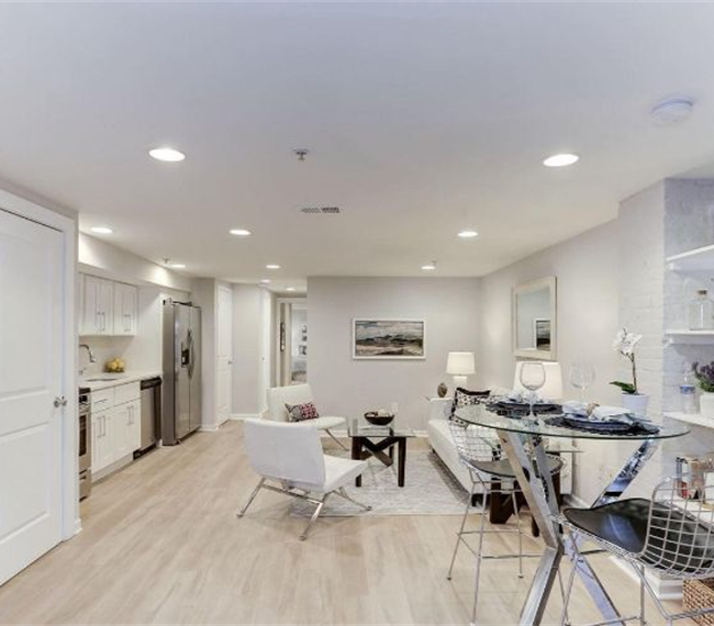 Renovated 2 bed/2 full bath with PRIVATE ENTRANCE, outdoor patio in central DC neighborhood - Photo 3