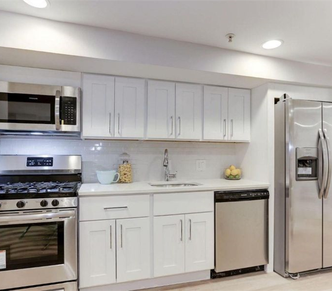 Renovated 2 bed/2 full bath with PRIVATE ENTRANCE, outdoor patio in central DC neighborhood - Photo 5