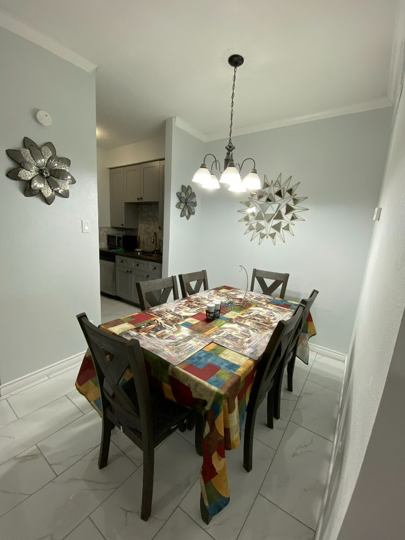 1 bedroom, 1 bath, no need a car, walk to train