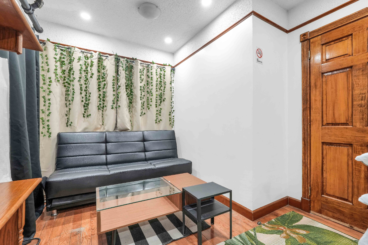 BEAUTIFUL OPEN SPACE STUDIO UNIT 3A - Photo 9