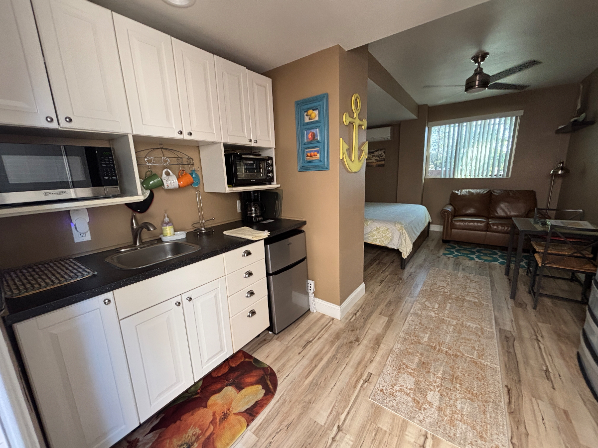 Beautiful Garden Suite - Photo 2