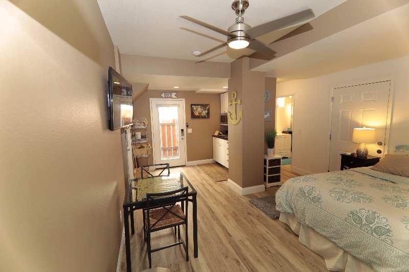 Beautiful Garden Suite - Photo 4