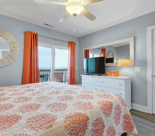 OCEANFRONT 2 BEDROOM 2 BATH CONDO -BEACH BLISS - Photo 9