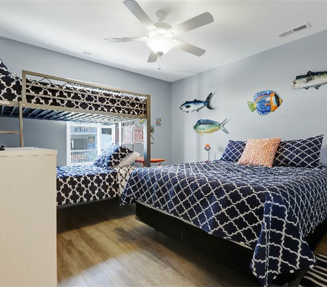 OCEANFRONT 2 BEDROOM 2 BATH CONDO -BEACH BLISS - Photo 12