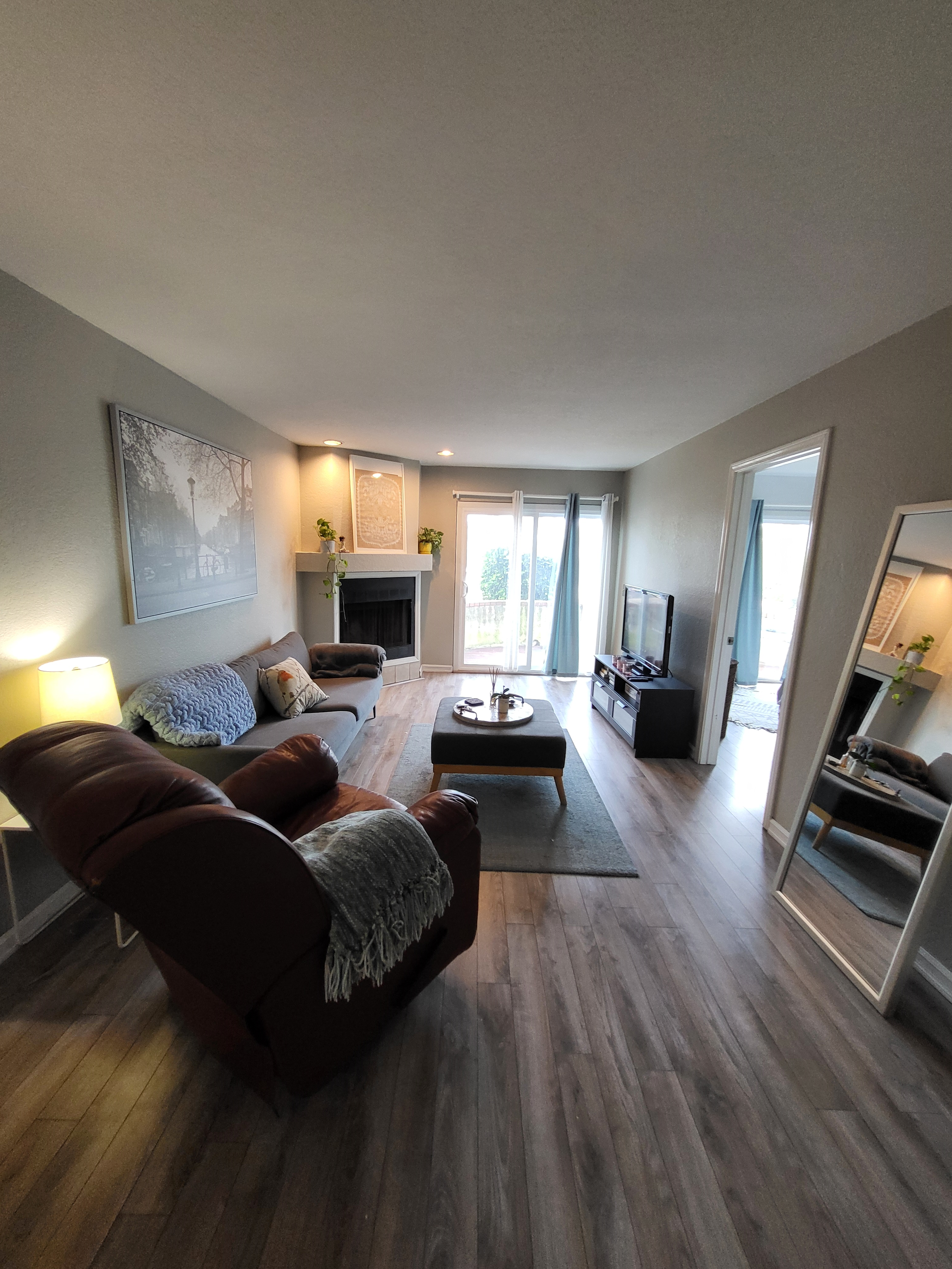 2bd 2ba Ocean Beach Condo - Photo 2