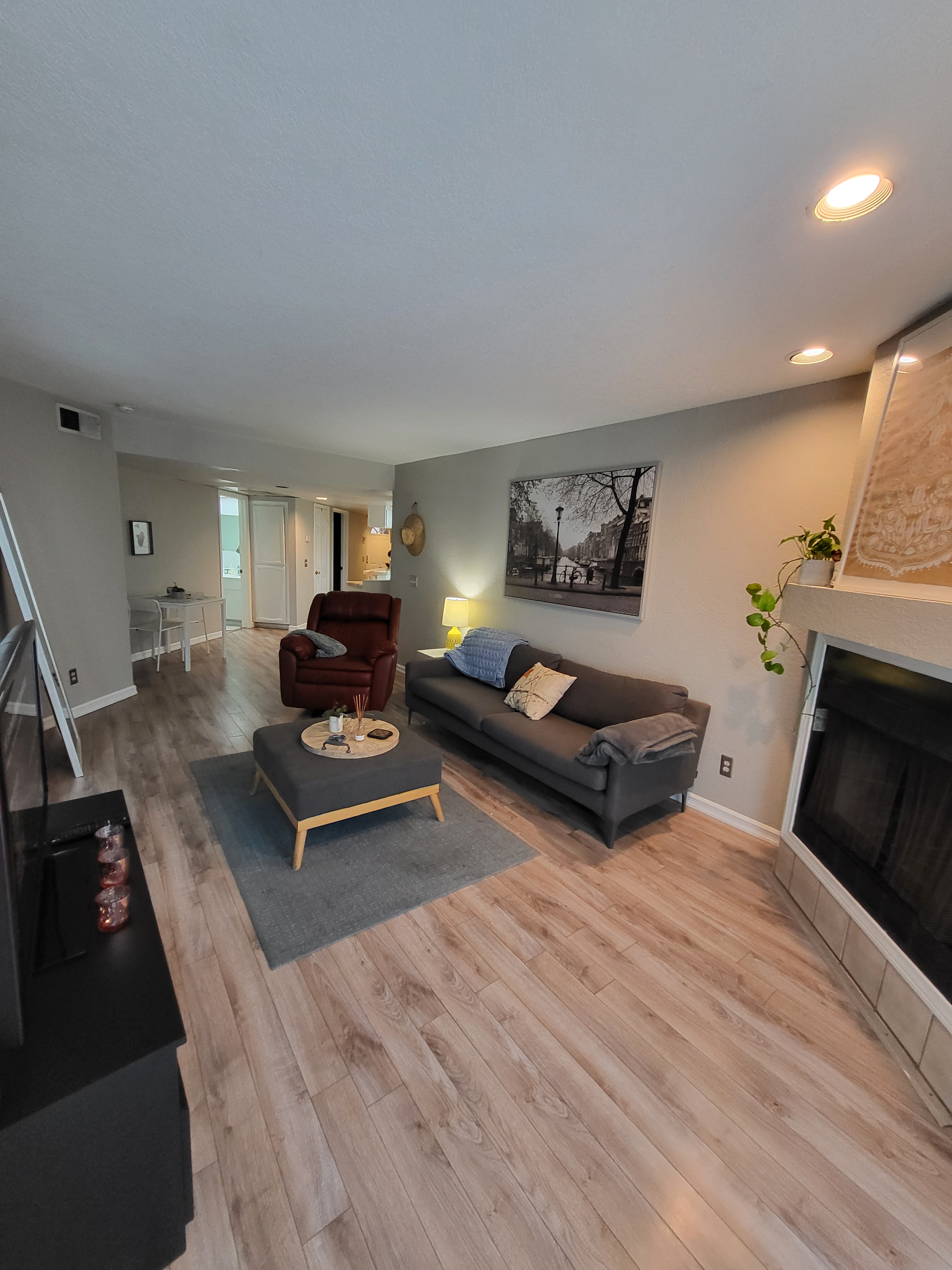 2bd 2ba Ocean Beach Condo - Photo 3