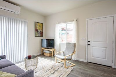 1 bedroom cottage - Photo 2