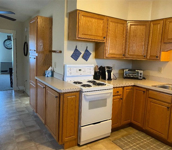 Spacious 1 Bedroom Apartment - Photo 6