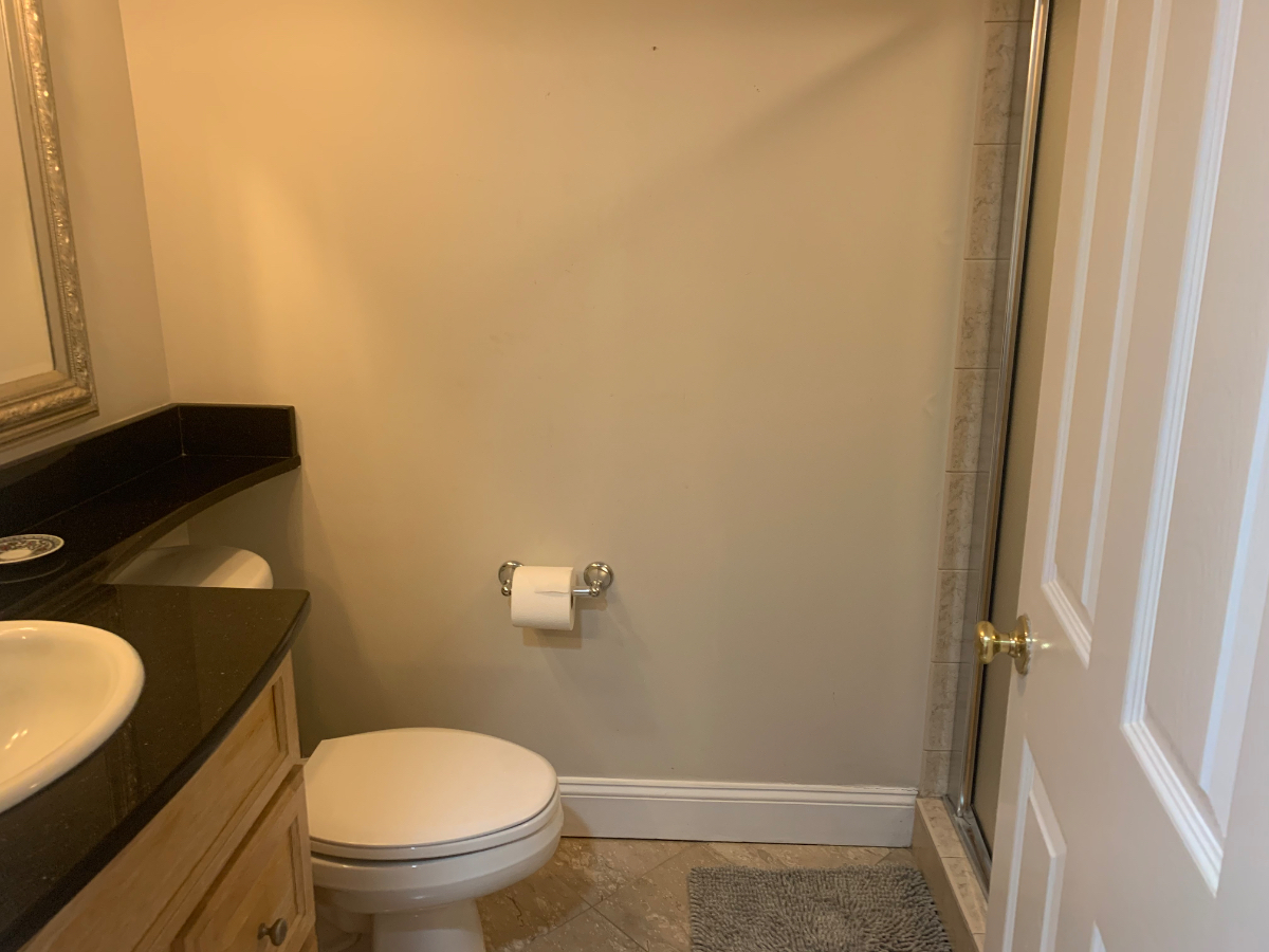 One Bedroom with Home Office 1000 square feet Flat in Adams Morgan. - Photo 6
