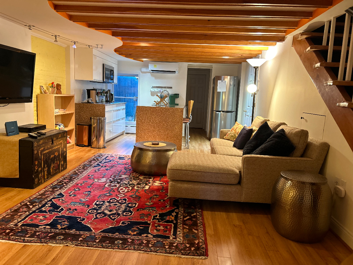 One Bedroom with Home Office 1000 square feet Flat in Adams Morgan. - Photo 11