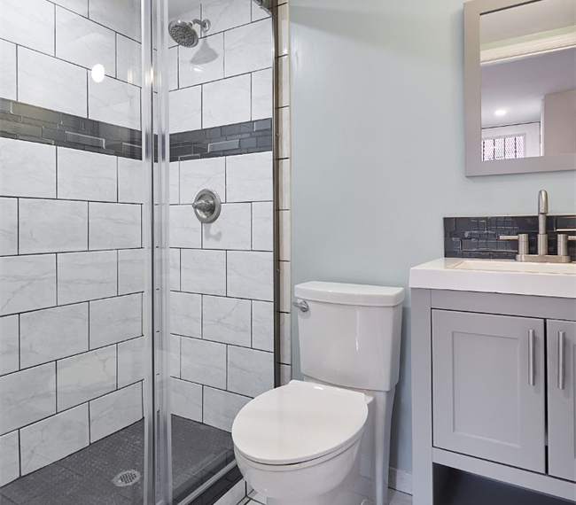 Shaw Neighborhood  Apartment - Centrally Located - Photo 7