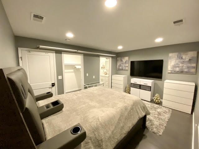 Blyss Luxury Medical Housing - Room Style 1