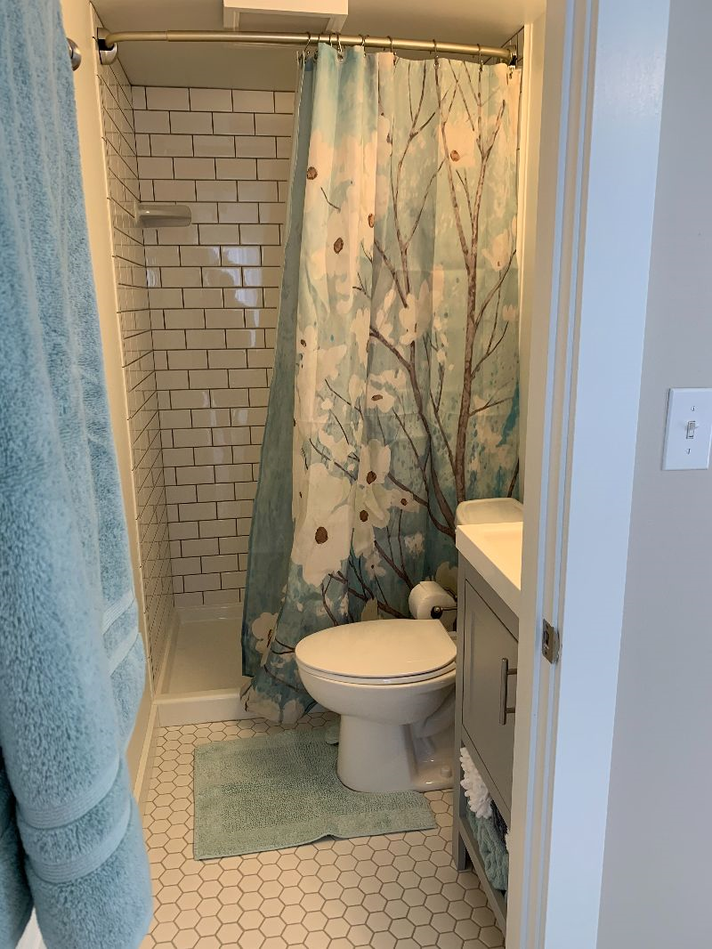 Vermont Cozy 1-bd, Apt 3 - Photo 8