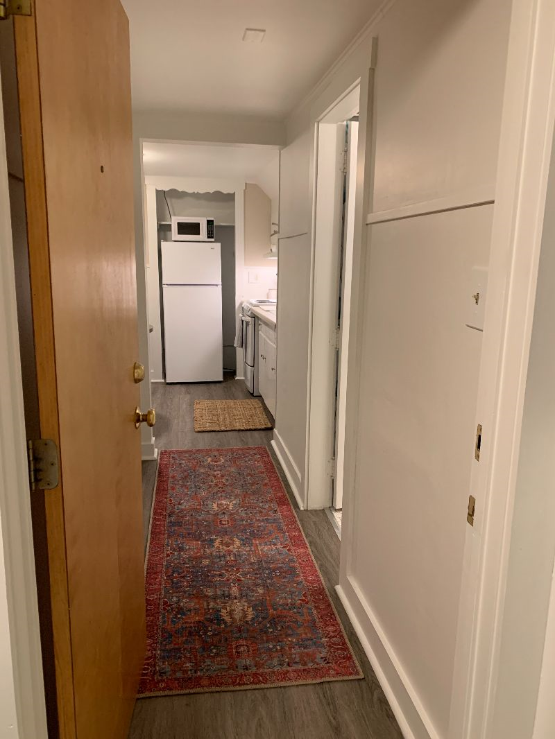 Vermont Cozy 1-bd, Apt 3 - Photo 3