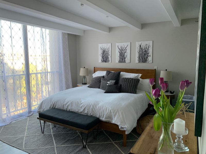 Downtown- Spacious Bright Condo in Ideal Location - Photo 5